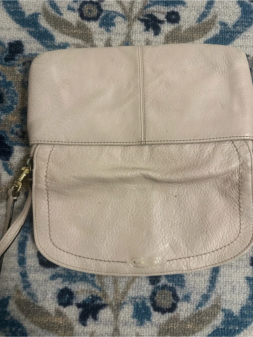 Coach Leather Wristlet Clutch Wallet – Ivory/Cream